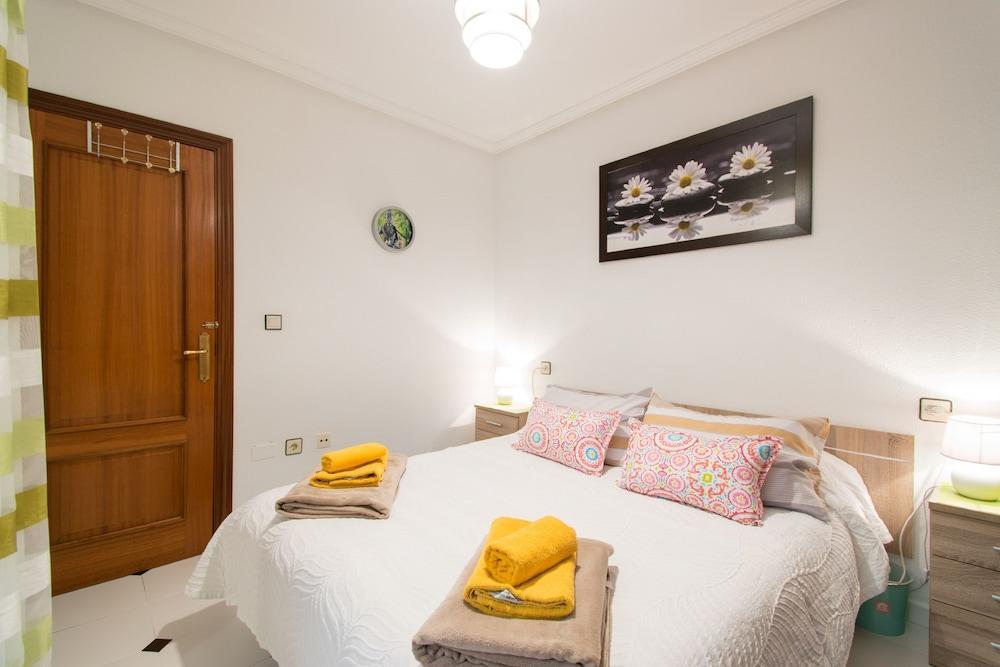 Bergantin Apartment Torrevieja Kültér fotó